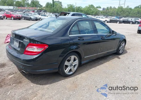 2011 Mercedes-Benz C 300 Luxury 4Matic/Sport 4Matic из США, поврежденный, VIN WDDGF8BB6BR153397